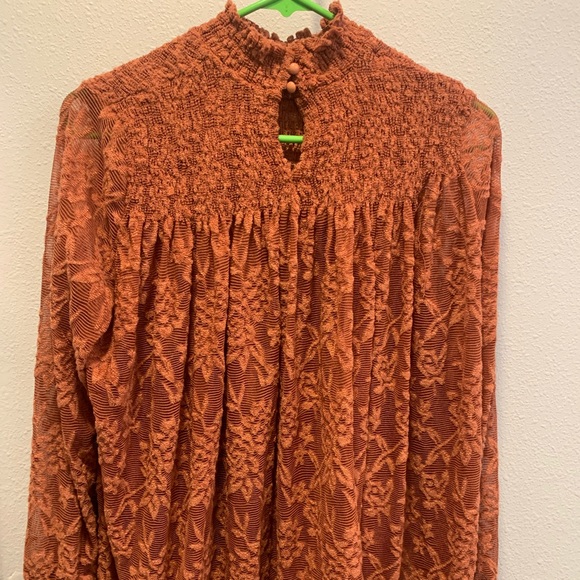 Women’s Burnt Orange Lace Blouse - Picture 2 of 2